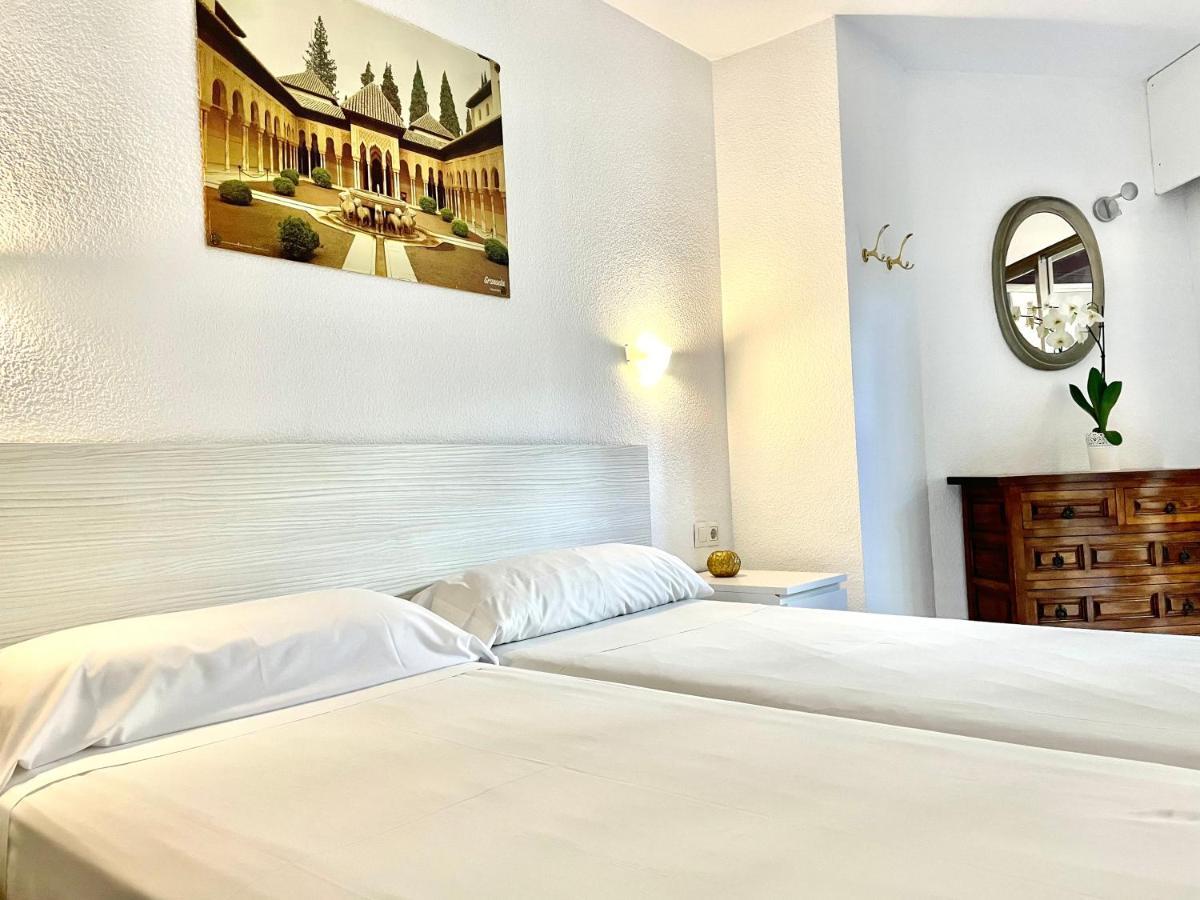 Apartamentos En Alquiler Chinasol Almuñécar Zewnętrze zdjęcie